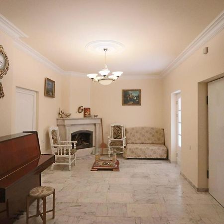 Garnim Guest House Yerevan Exterior photo