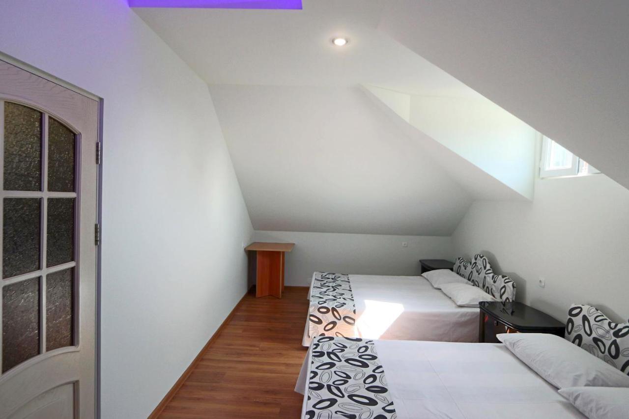 Garnim Guest House Yerevan Exterior photo